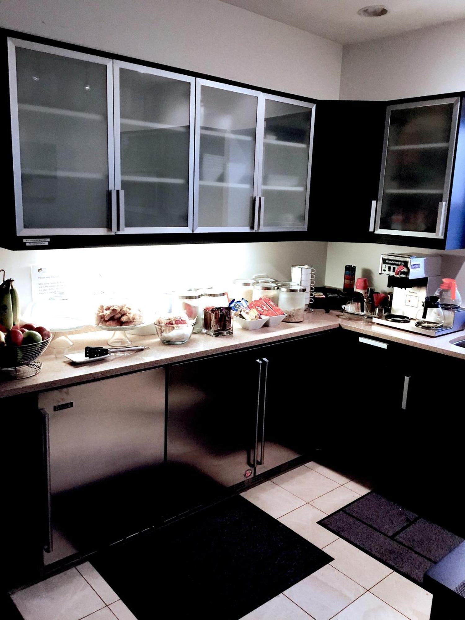 House 5863- Chicago'S Premier Bed And Breakfast Bagian luar foto